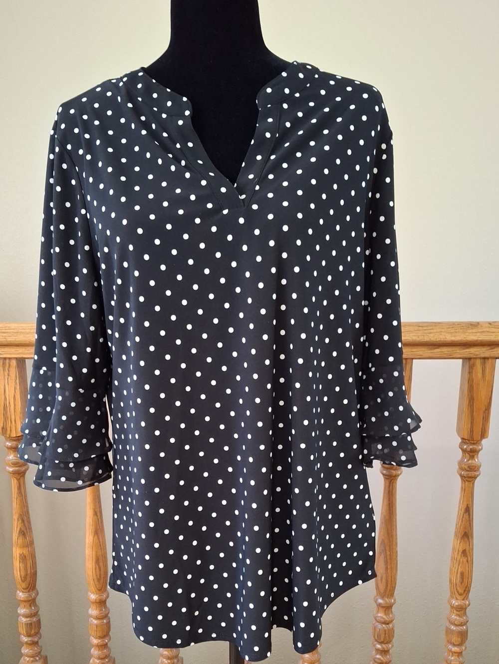 Evan Picone Black Label Black & White Polka Dot V-Neck Tunic